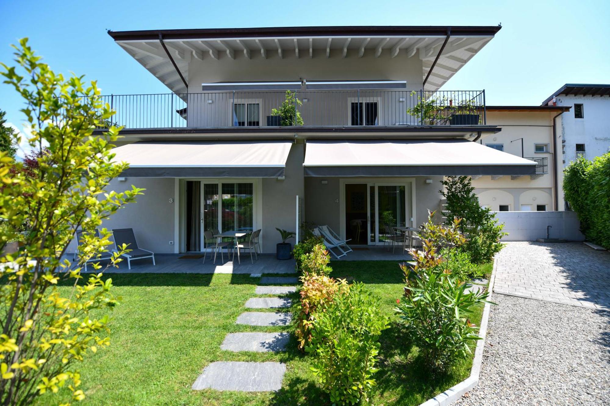 Regina E Oriente Apartment Baveno Bagian luar foto