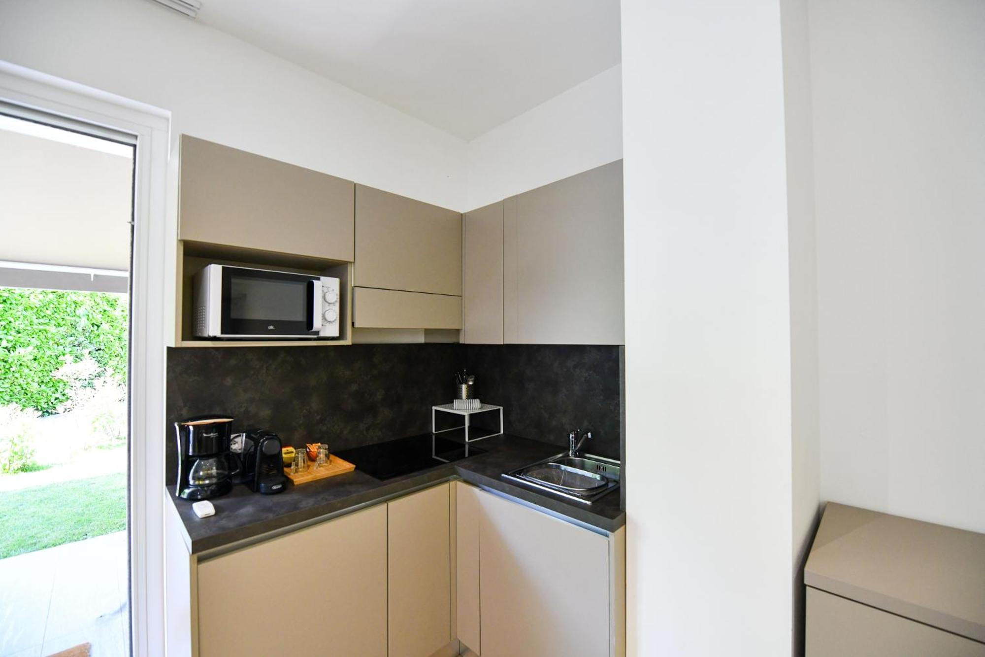 Regina E Oriente Apartment Baveno Bagian luar foto