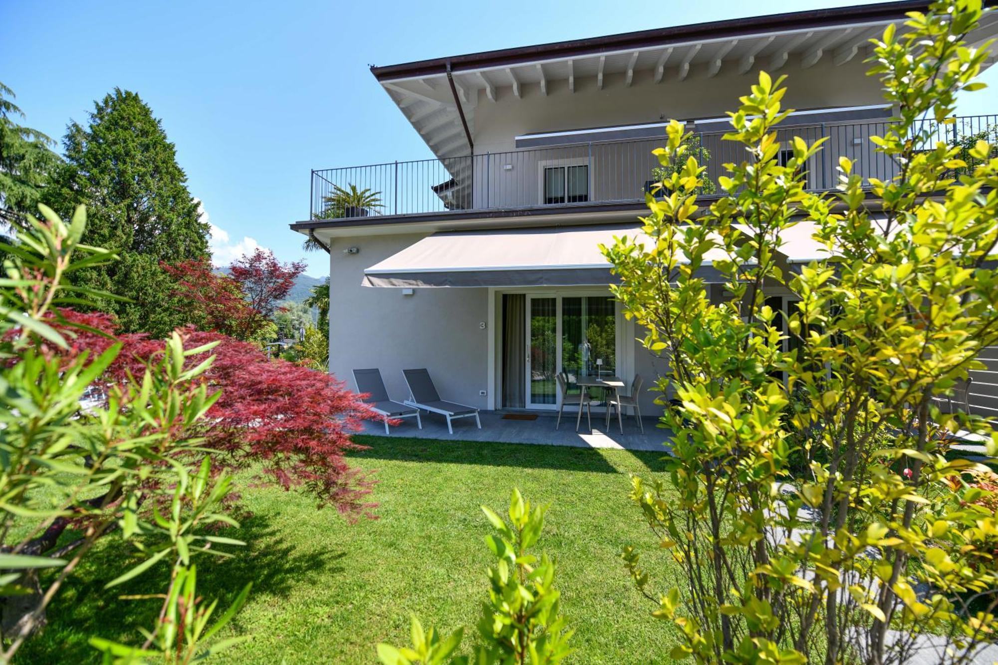Regina E Oriente Apartment Baveno Bagian luar foto