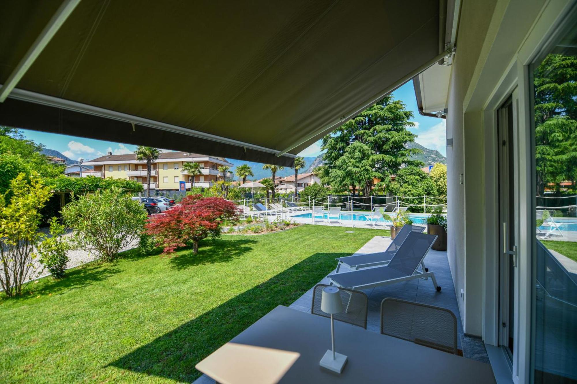 Regina E Oriente Apartment Baveno Bagian luar foto